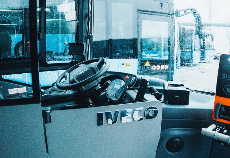 Go Bus taasavab mitu Haapsalu ja Tallinna vahelist bussiliini - Lää